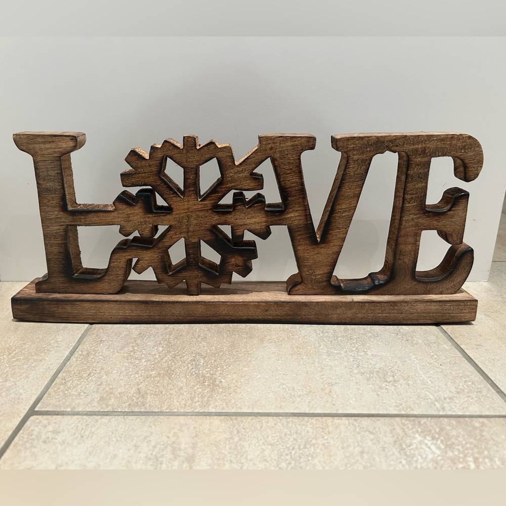 Love winter themed decorative accent